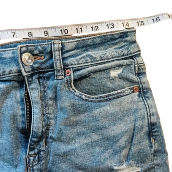 AMERICAN Eagle distressed denim skirt. Supercute for school.Size 6.Spring! - Picture 5 of 10